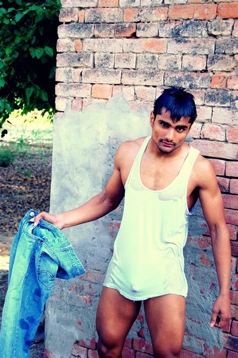 desi men naked|DesiGayz